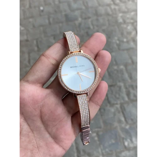 Classy Michael Kors Watch for Women (SG-758)
