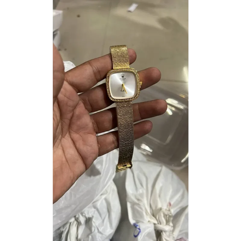 Trendy Rolex Watch For Women (SG-8646)