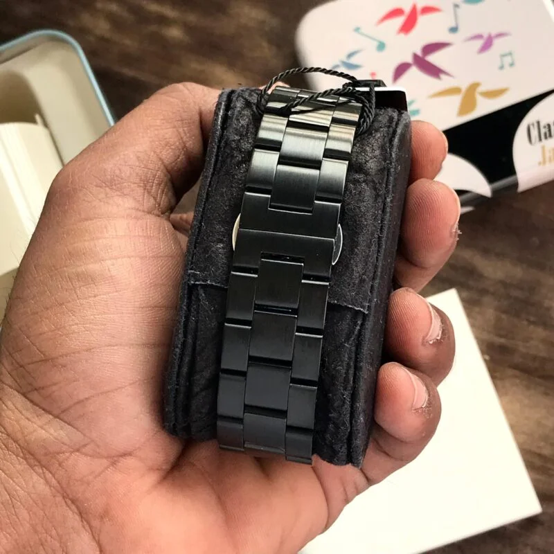 Fossil-Grant-Skeleton-Edition-4-scaled-800x800