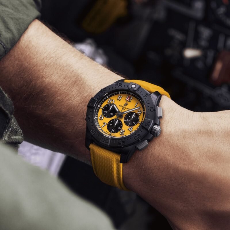 BREITLING AVENGER B01 CHRONOGRAPH