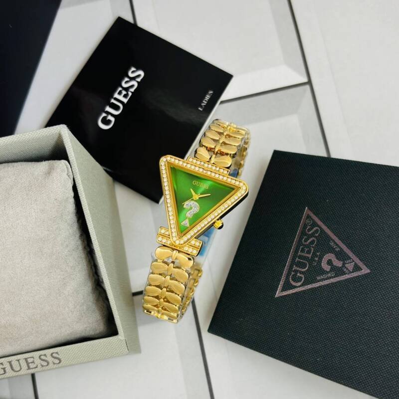 Guess Triangle Fame- 5 Colors