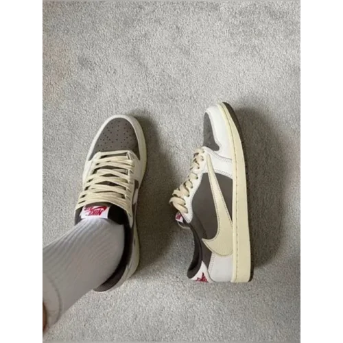 Classy Air Jordan Retro 1 Travis Scott Reverse Mocha Shoes For Men (SHUB256)