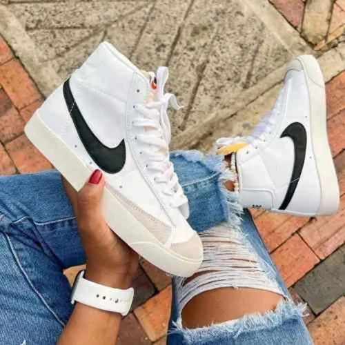 Classy Nike mid Blazer 77 Vintage White Shoes For Men (SHI165)