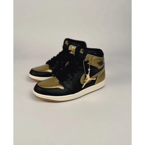 Nike Air Jordan 1 High Black And Gold Shoes For Men (HS213)