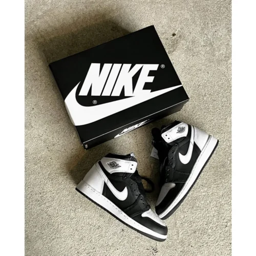 Nike Air Jordan 1 High Black White Shoes For Men (SZ33)