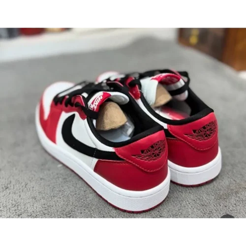 Nike Air Jordan 1 Low Retro OG Chicago For Men’s Shoes (BSF52)
