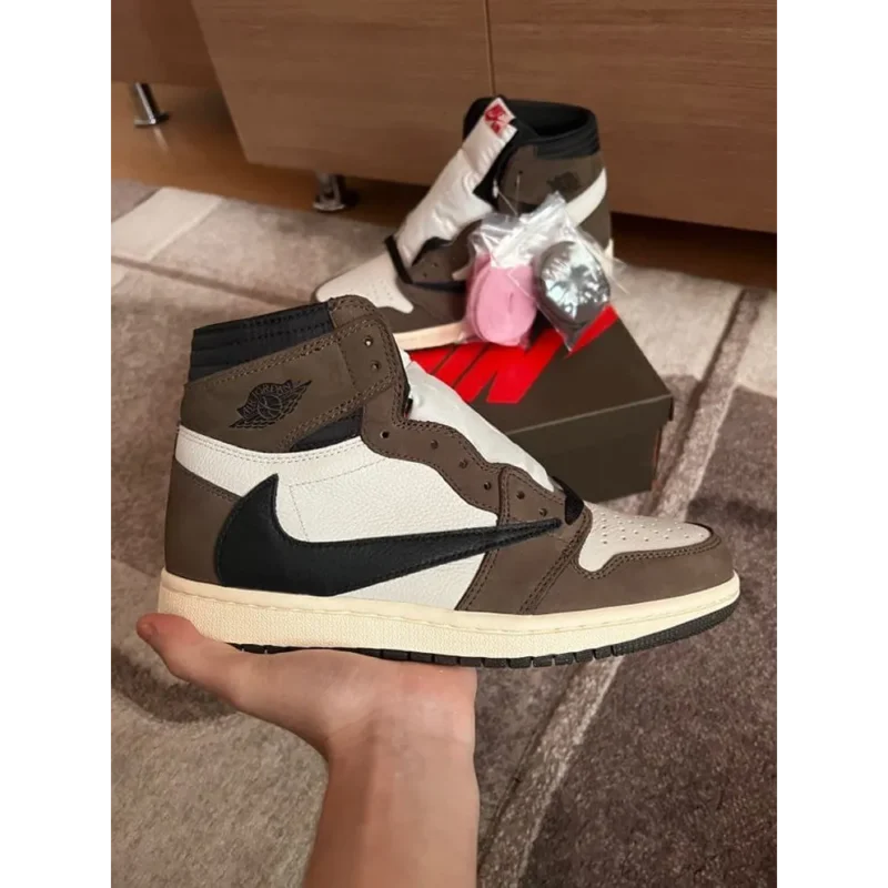 Nike Air Jordan Retro 1 High Travis Scott Shoes For Men (BOT512)