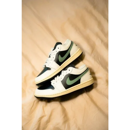 Stylish Air Jordan 1 Low Jade Smoke Shoes For Men (S1H36)