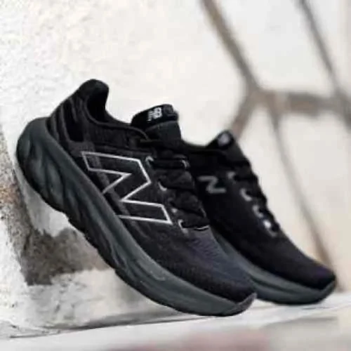 Stylish New Balance Fresh Foam X More Evoz V5 Black Shoes For Men (BME190)
