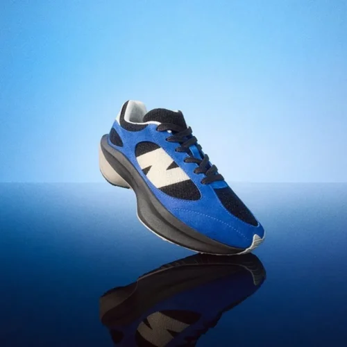 Stylish New Balance Warped Runner Shoes For Men (SW5827)