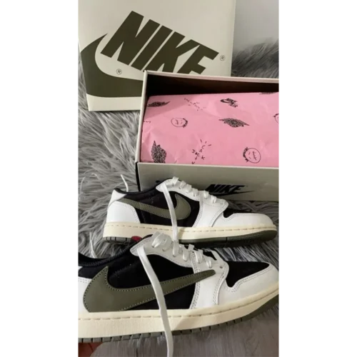 Stylish Nike Air Jordan Retro 1 Low X Travis Scott Shoes For Men (SW5837)