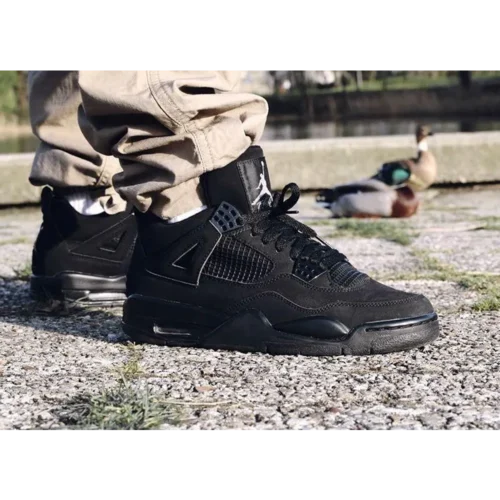Stylish Nike Air Jordan Retro 4 Black Cat Shoes For Men (S1H03)