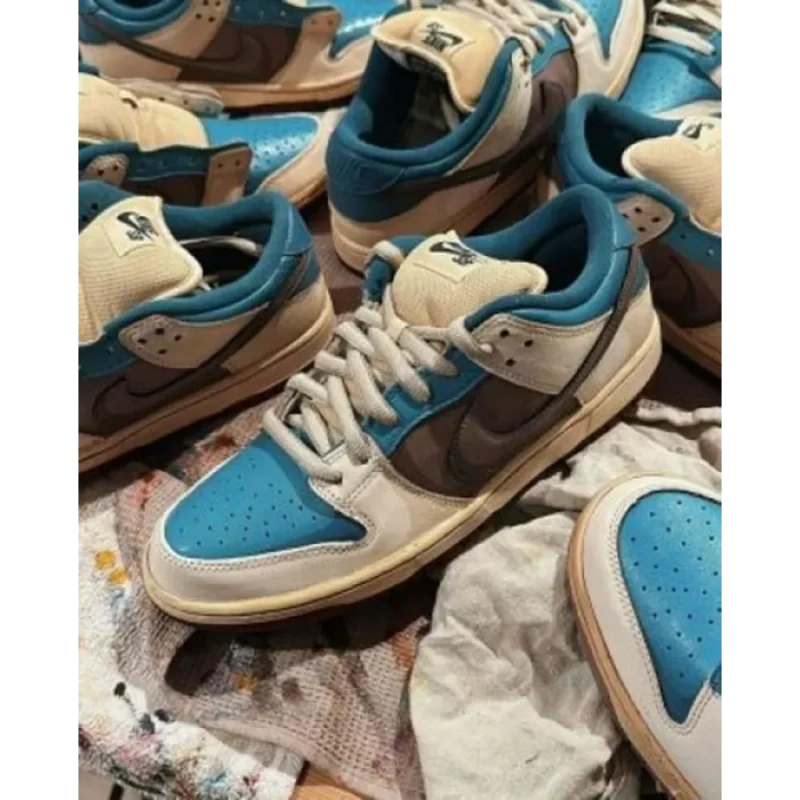 Stylish Nike Sb Dunk Low Snorlax Shoes For Men (LL596)