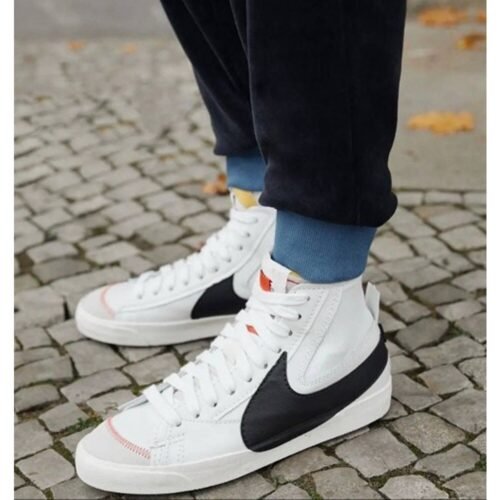 Stylish Nike Shoes for Men (BHC049)