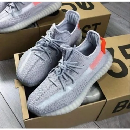 Trendy Adidas Yeezy 350 V2 Tail Light Shoes For Men (SW5637)